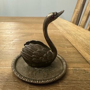 Vintage EP Zinc Alloy Silver Swan Ring Holder